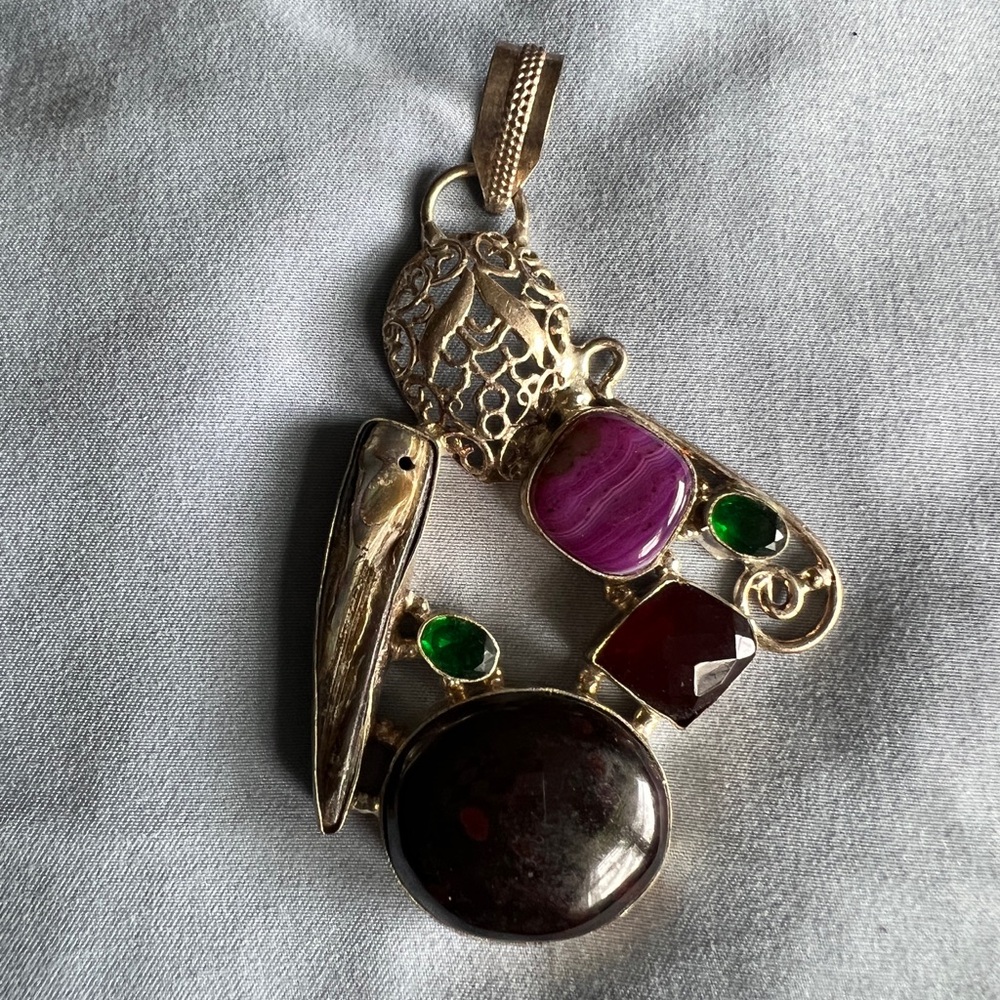 Elegant Gold and Multicolor Pendant